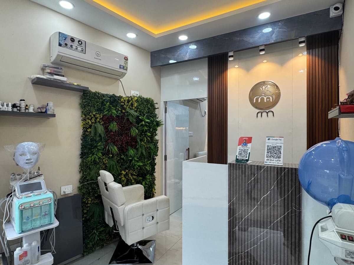 Rakhi's Ladies Beauty Salon with Spa gallery image 2