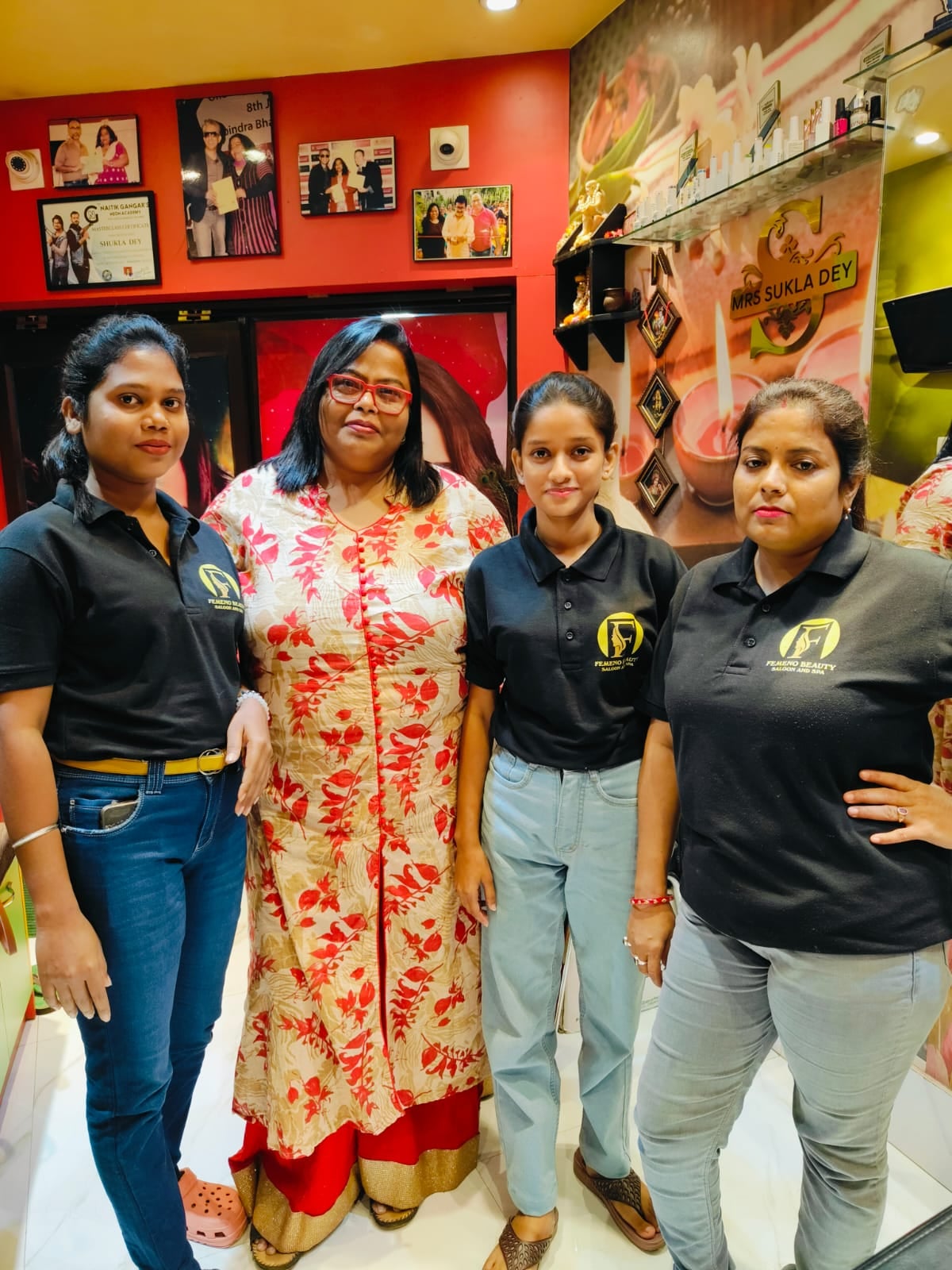 Femeno Beauty Parlour & Spa