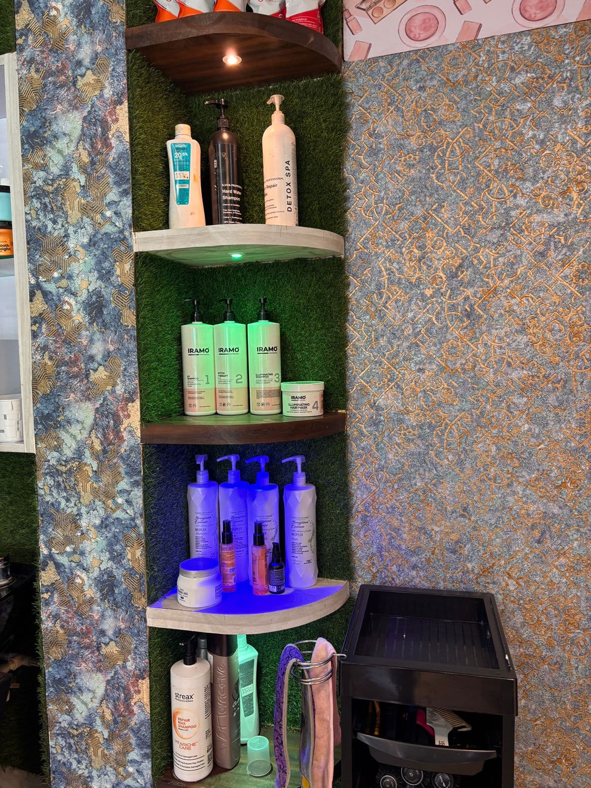 Magic Place Unisex Salon gallery image 5